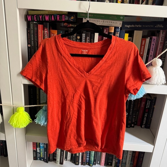 Madewell Tops - Madewell classic Women's V-Neck Orange red Top cotton tee T-shirt basic